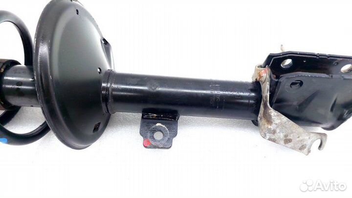 Амортизатор подвески передний левый Renault Kaptur