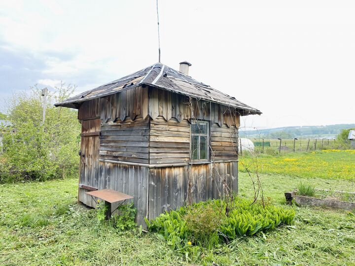 Дом 50 м² на участке 25,8 сот.