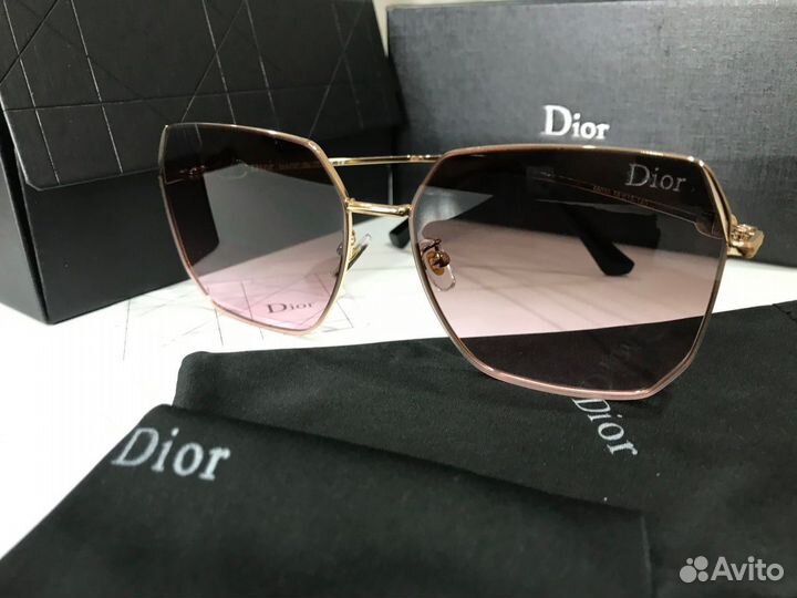 Солнцезащитные очки christian dior