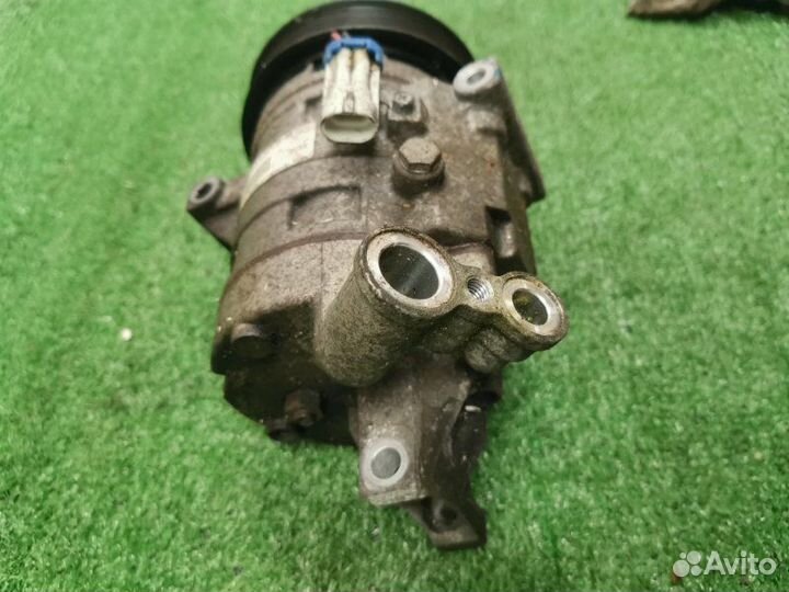 Компрессор кондиционера Chevrolet Cruze седан 1.6