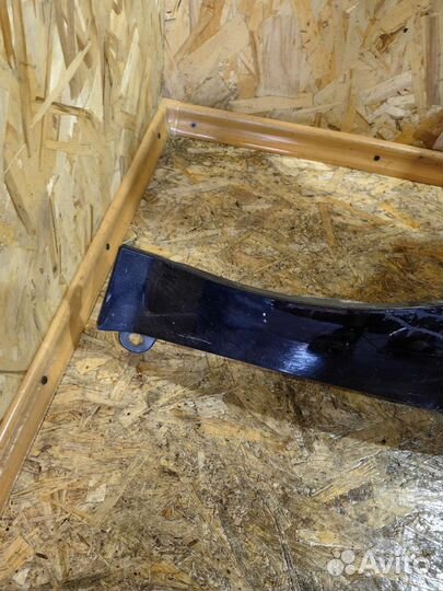 Крыло Левое Пежо 308 2010 год Дефект лопина