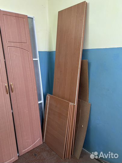 Шкаф и полки