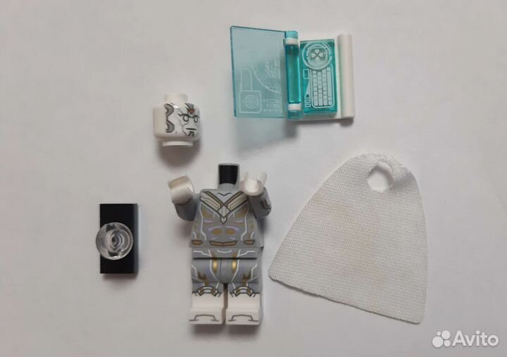 Лего минифигурка для доставки