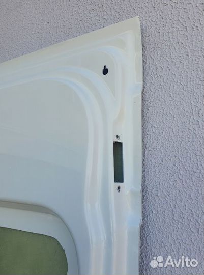 Пластиковая cдвижная дверь Mercedes Sprinter W906