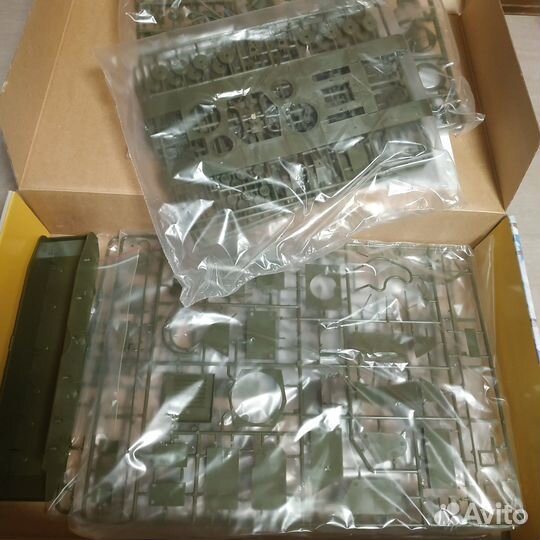 Сборная модель танка Звезда Т35 и травление 1/35