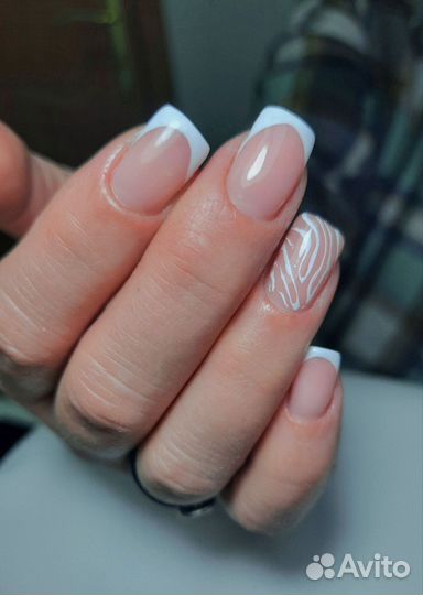 Маникюр, педикюр