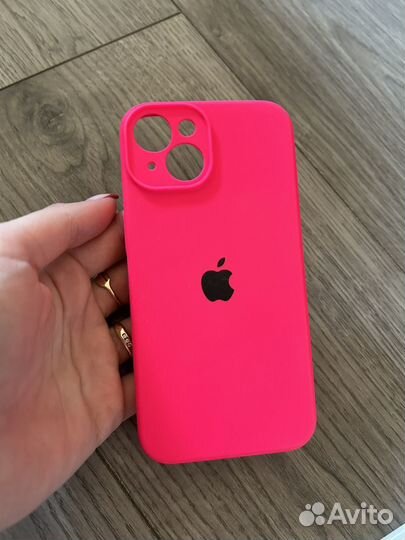 Чехол на iPhone 14