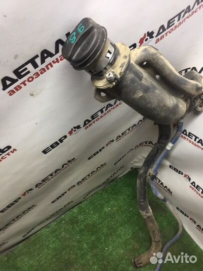 Горловина топливного бака Opel Astra H седан 1.6