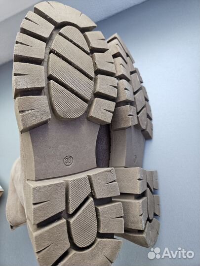 Ботинки женские осень 38