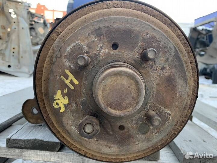 Балка задняя nissan cube AZ10