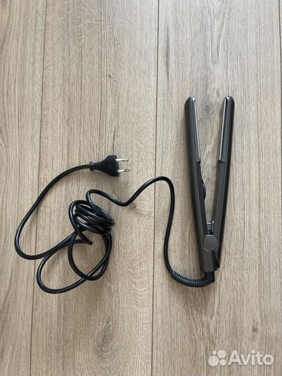 Выпрямитель для волос