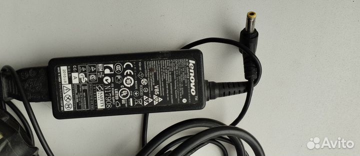 Блок питания для ноутбука lenovo 20v 1,5A
