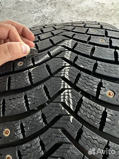 Michelin Latitude X-Ice North 275/45 R20 110T