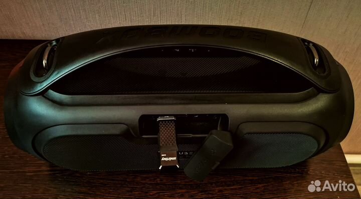 Портативная колонка boombox