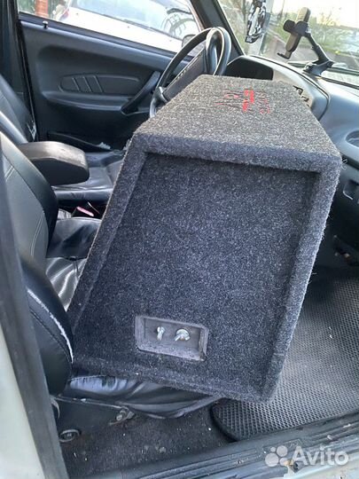 Короб для сабвуфера 12