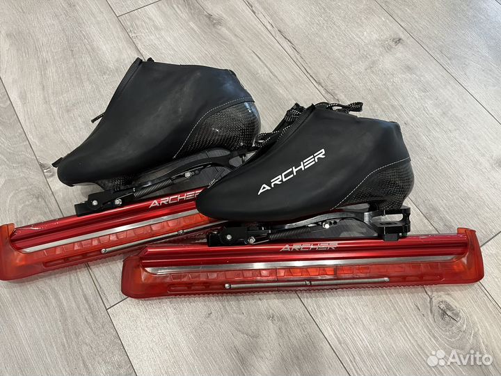 Конькобежные коньки клапы