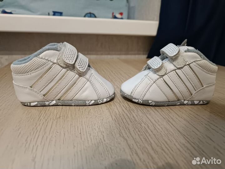 Кроссовки детские adidas