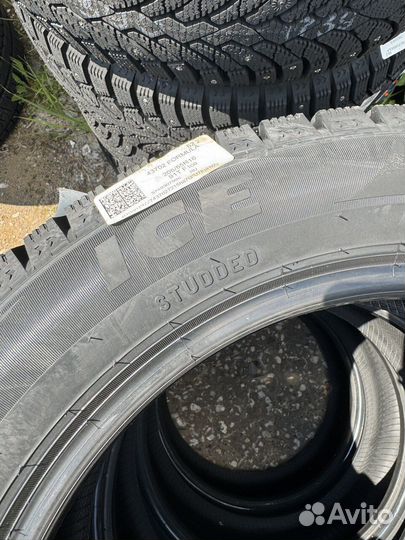 Pirelli Formula Ice 205/55 R16 91T