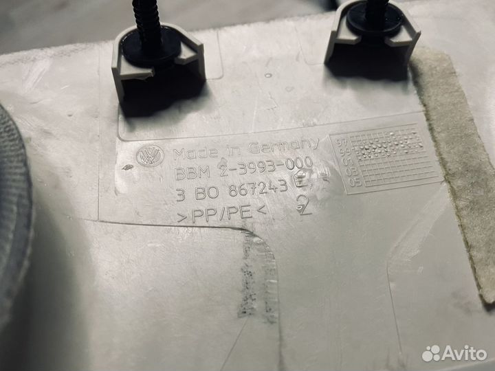 Обшивки стоек VW Passat B5