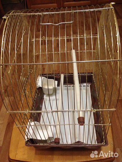 Клетки для попугая и мелких животных