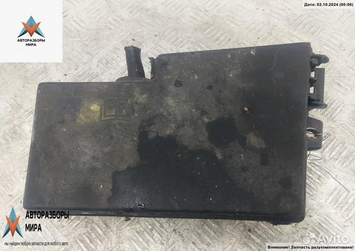 Блок предохранителей Ford Focus 3 2011