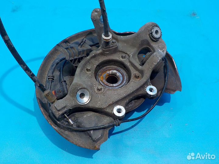 Кулак задний левый mercedes-benz C-class (W204) 2007-2015