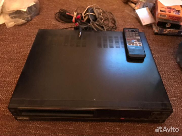 Видеомагнитофон