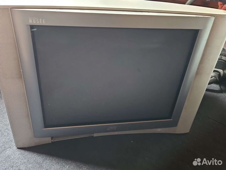 Телевизор JVC бу