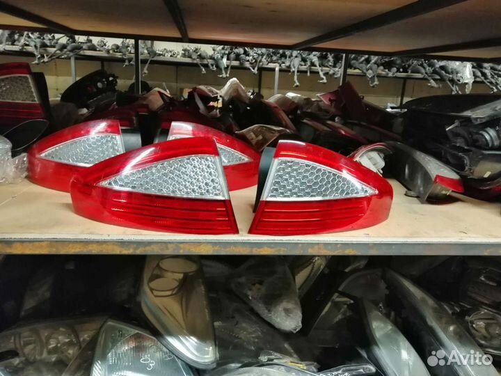 Фонарь в крыло задний Форд Мондео 4 хэтчбек седан