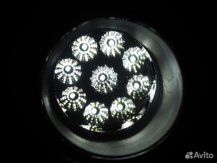 Фары противотуманные диодные Тоyota Avensis