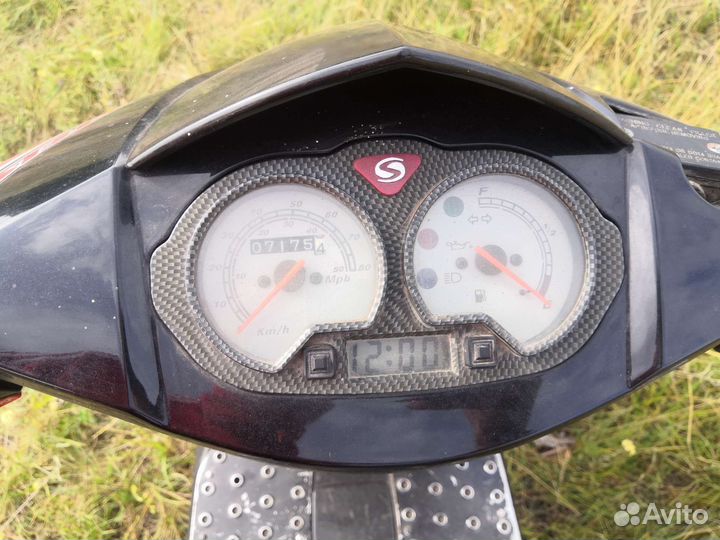 Скутер Stels Vortex 50