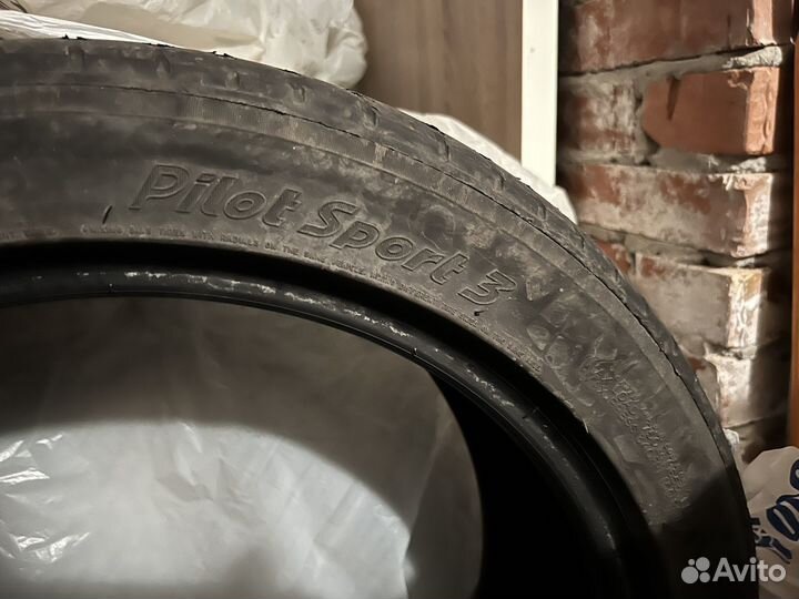 Michelin Pilot Sport 3 235/45 R18