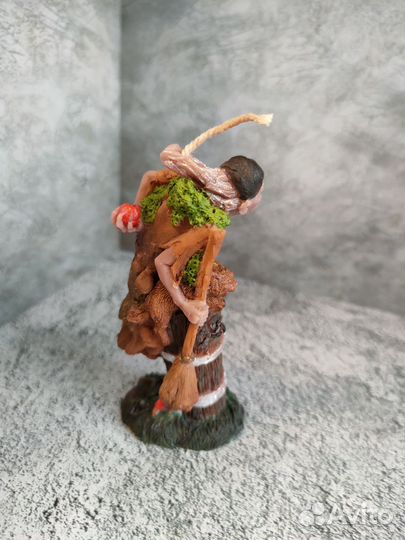 Свеча Баба Яга ручная работа