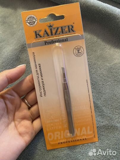 Пинцет для бровей