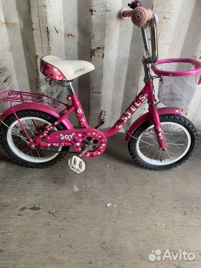 Детский велосипед от 1,5 до 3 лет Stels Joy 12