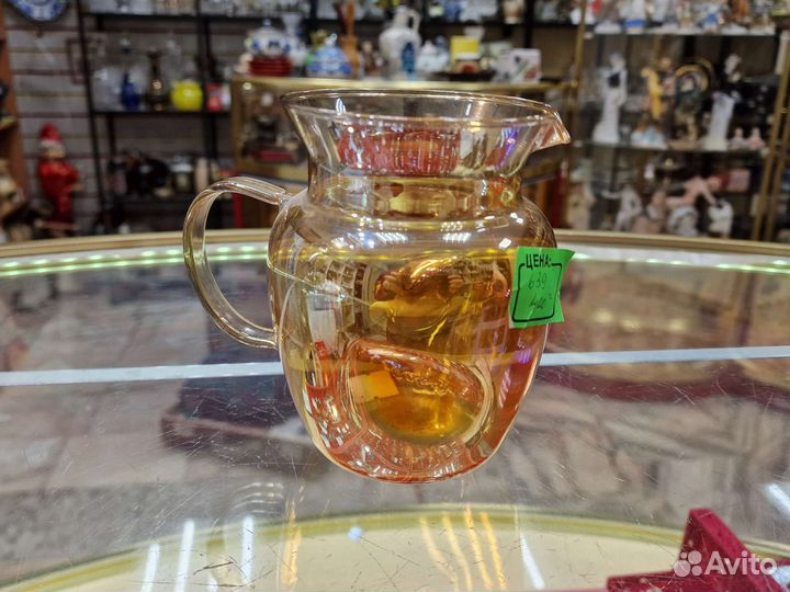 Кувшин цветное стекло