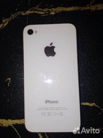 iPhone 4, 8 ГБ