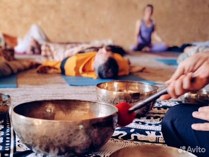 Звуковая медитация с тибетскими поющими чашами