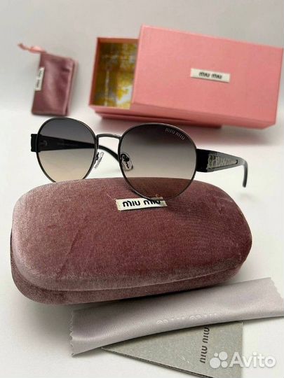 Солнцезащитные очки miu