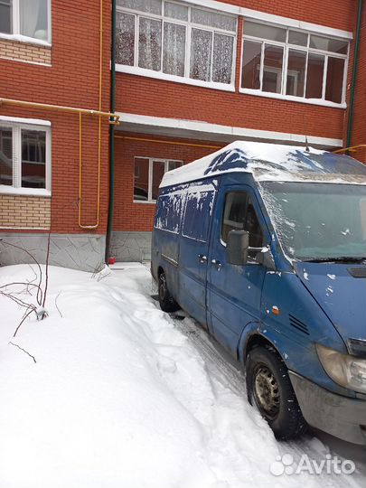 Mercedes-Benz Sprinter цельнометаллический, 2002
