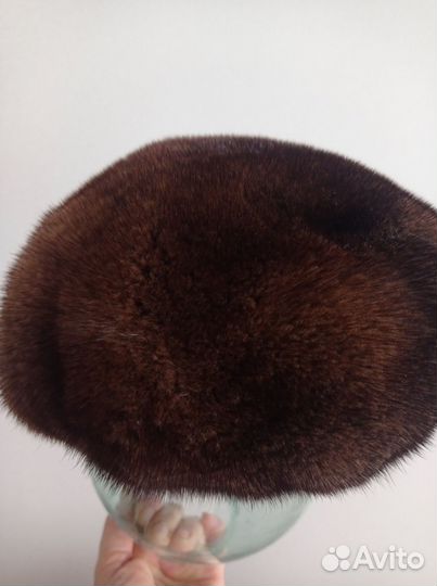 Берет женский норковый бу