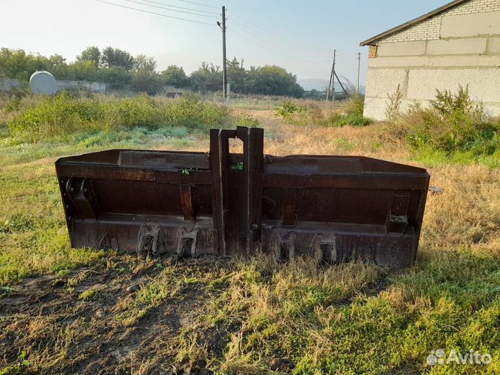 Лопата от К-700