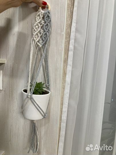 Кашпо подвесное макраме