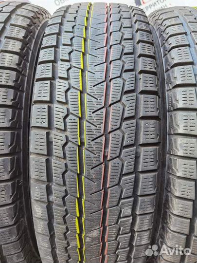 Yokohama Ice Guard SUV G075 215/70 R16 97Q