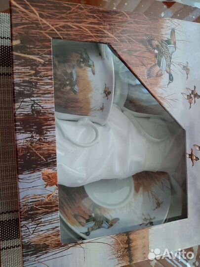 Фарфоровая чайная пара