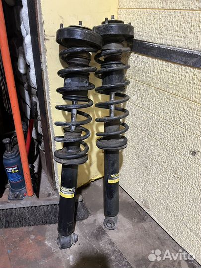 Задние стойки e39