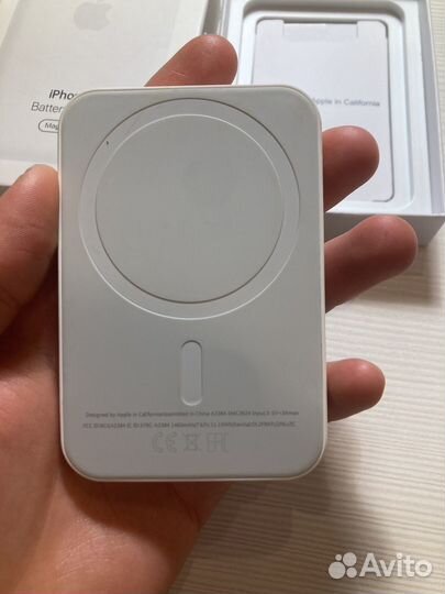 Повербанк для айфона magsafe battery pack 5000 mah