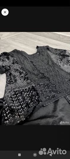 Комбинезон с кружевом и пайетками бархатный 46-48