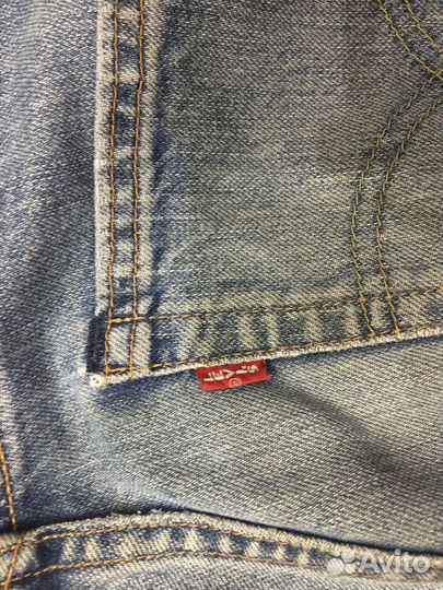 Джинсы levis