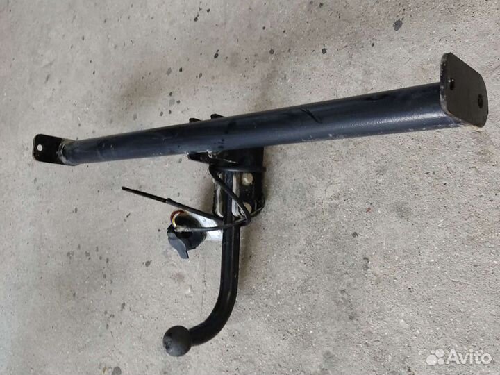 Фаркоп mazda сх7